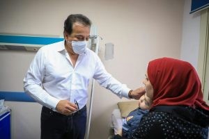 الدكتور خالد عبدالغفار وزير الصحة