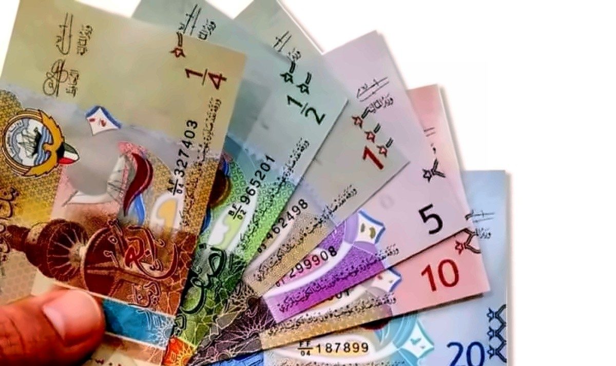 سعر الدينار الكويتى فى البنوك والسوق الموازية