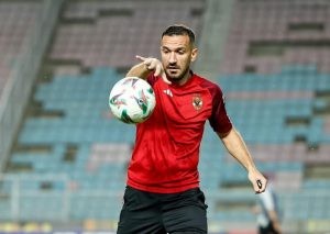 علي معلول نجم النادي الأهلي