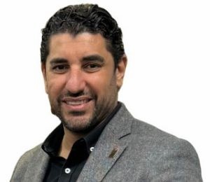 عز القوسيني