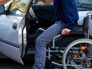 الحظر الجمركي على سيارات المعاقين