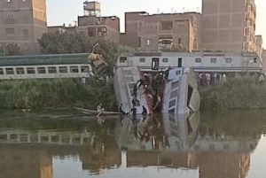 تصادم قطارين بالمنيا