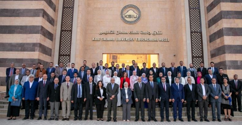 خلال الاجتماع