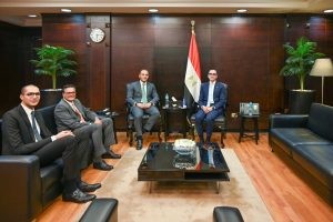 الجمعية المصرية ووزير الاستثمار