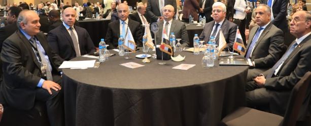 خلال المؤتمر