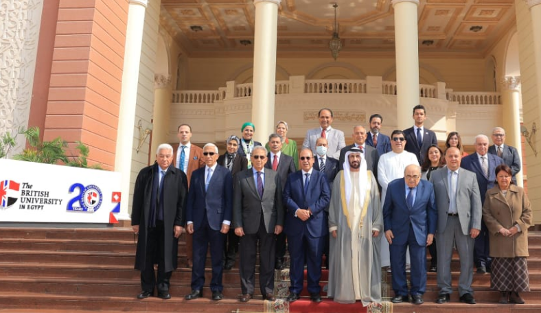 خلال الزيارة