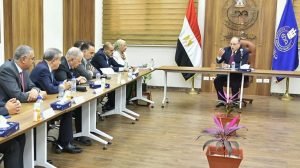 اجتماع رئيس هيئة الدواء مع الشركات 