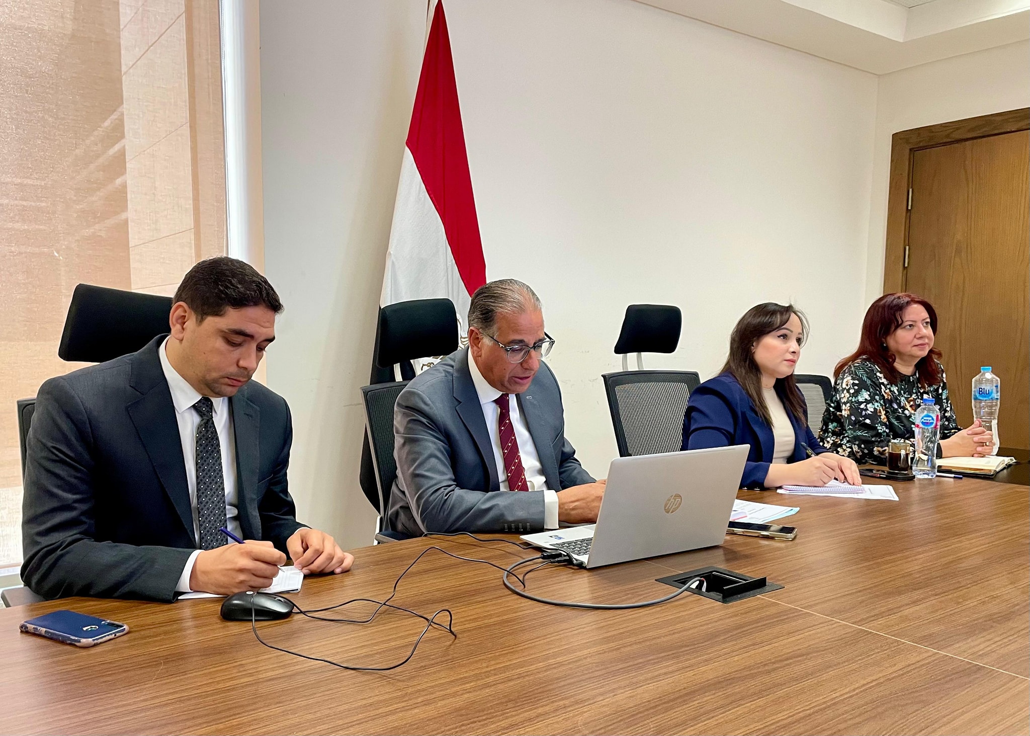 وزير الخارجية والهجرة 