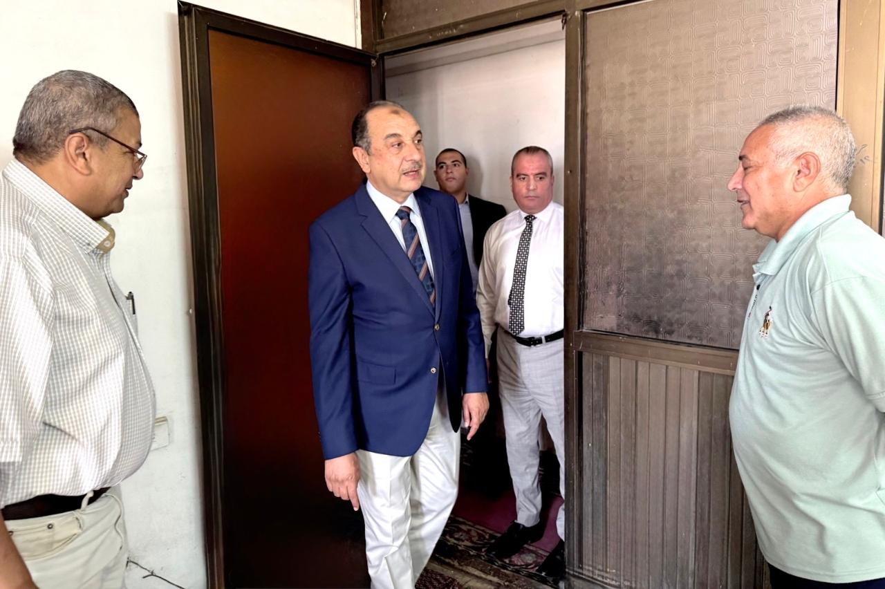 المهندس محمد شيمي وزير قطاع الأعمال العام